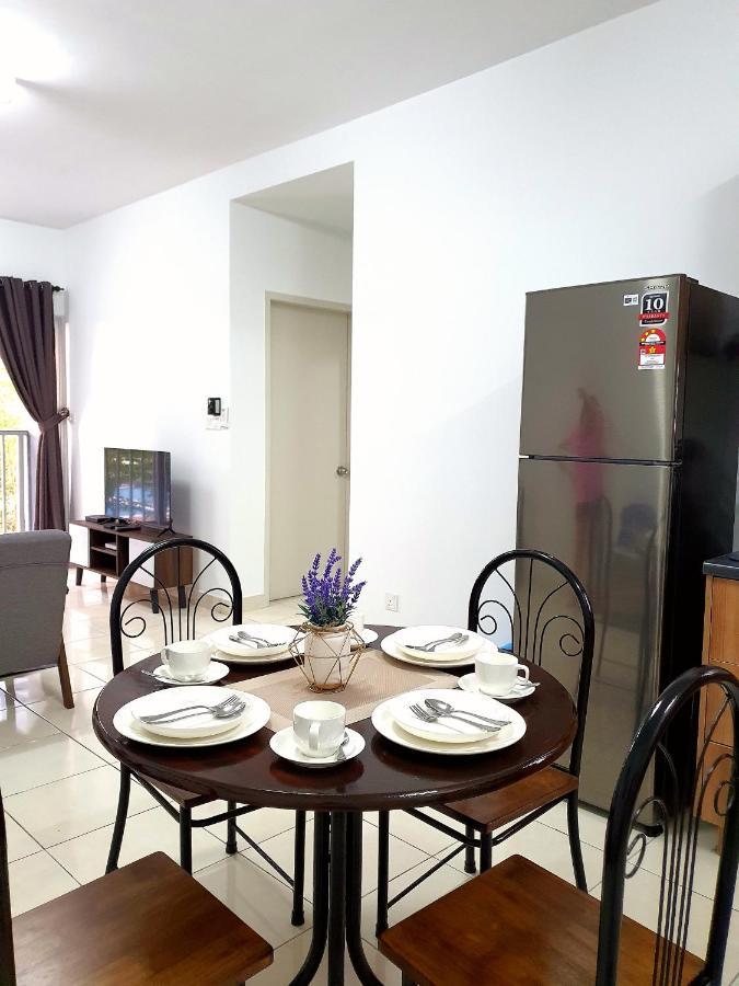 Alanis Residences Klia Kota Warisan Sepang By Dreamstay Exterior photo